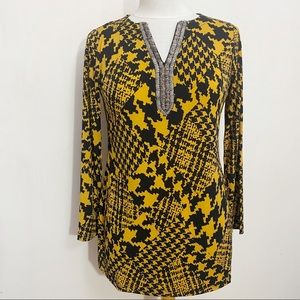 SUSAN GRAVER Artisan split neck beaded top XXS